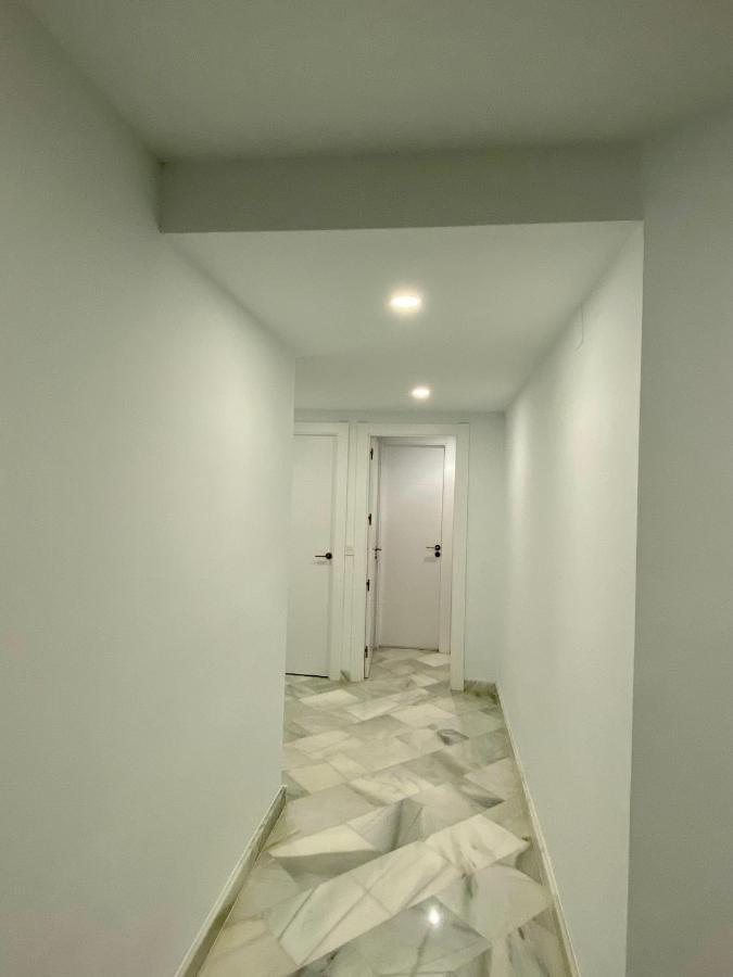 Luxury Three Bedroom Apartment At Estepona Exterior photo